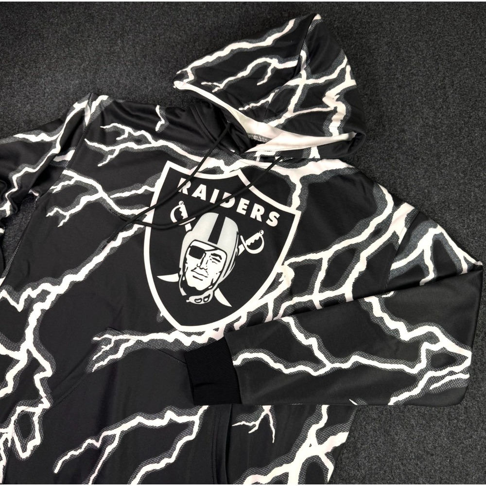 NFL Chalk Line Raiders Hoodie Mens Size Med All Over Print Lightning Bolt Black